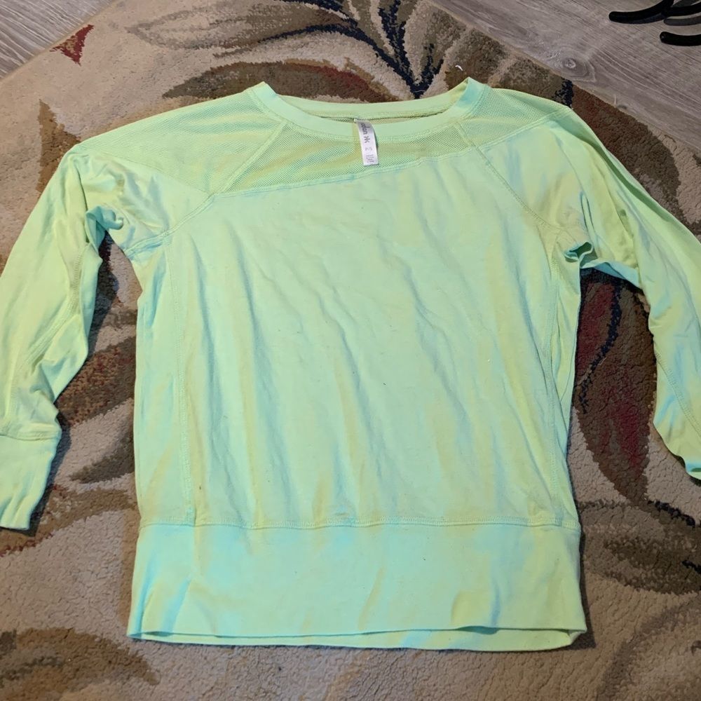 kyodan athletic mesh long sleeve top small